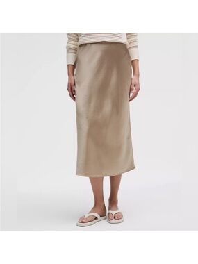 NWT Lululemon Beige Satin Midi Skirt- Size M